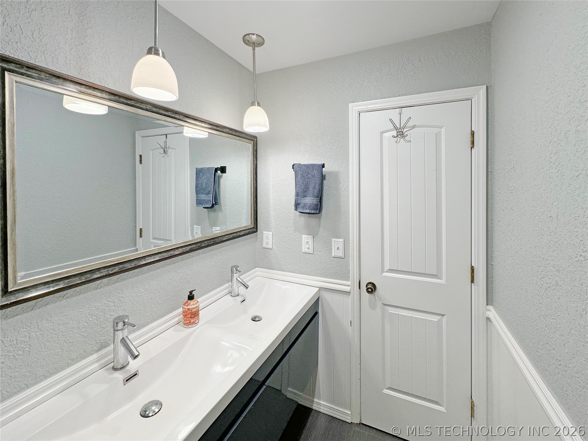 13406 S 125th Place E Property Photo 20