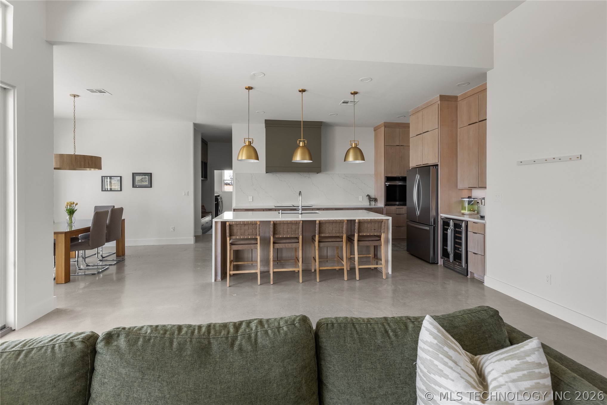 1598 Meridian Property Photo 8