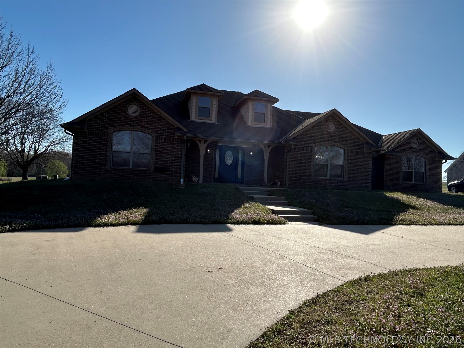 3100 N 17th Street W Property Photo 1