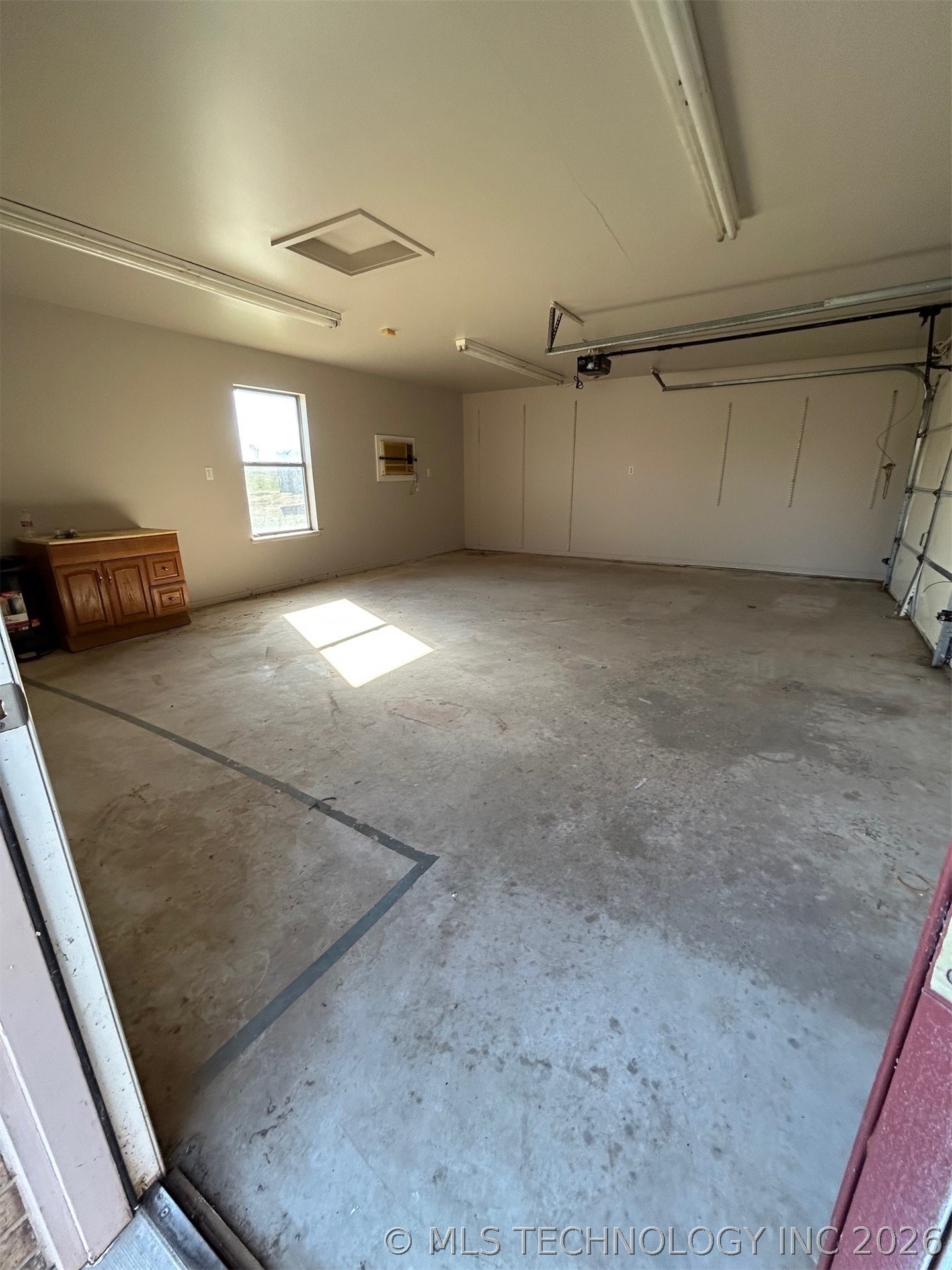 3100 N 17th Street W Property Photo 16