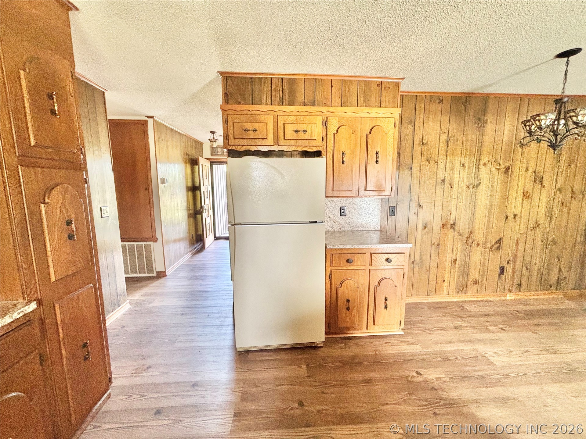402 S Sockey Lane Property Photo 11