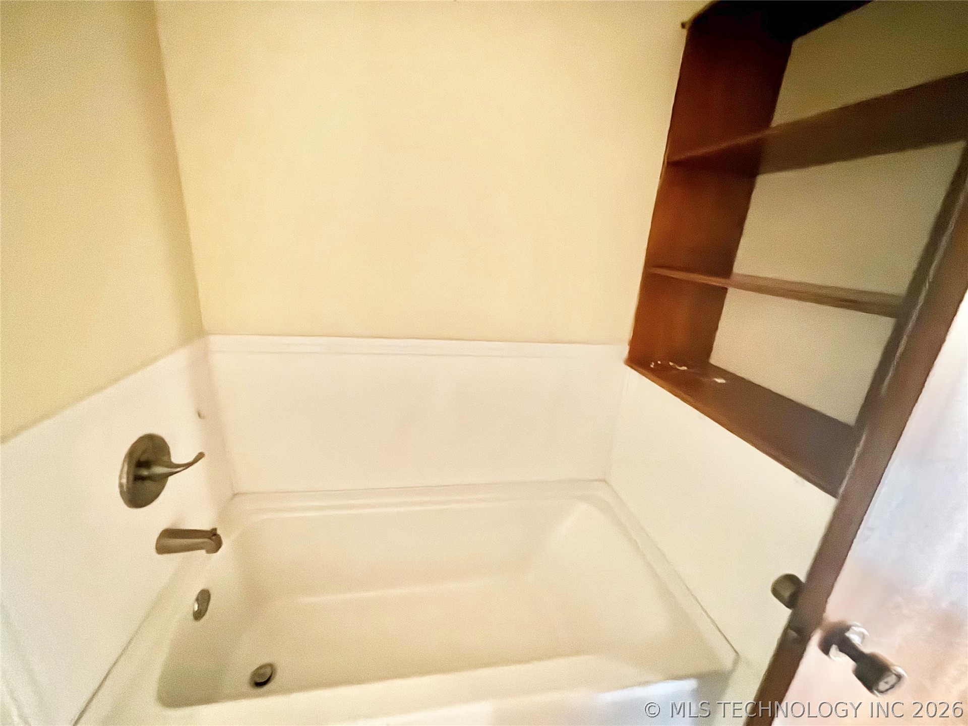 402 S Sockey Lane Property Photo 18