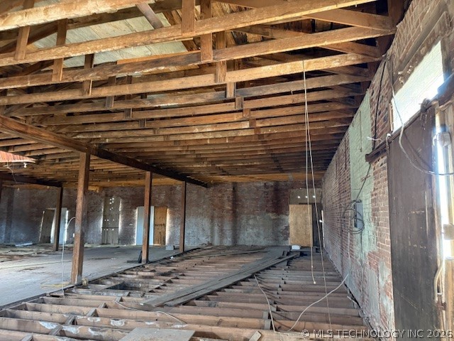 201 E Broadway Property Photo 5