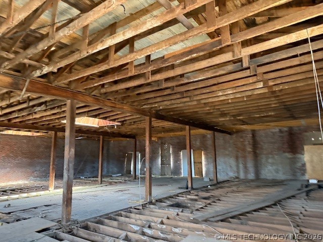 201 E Broadway Property Photo 6