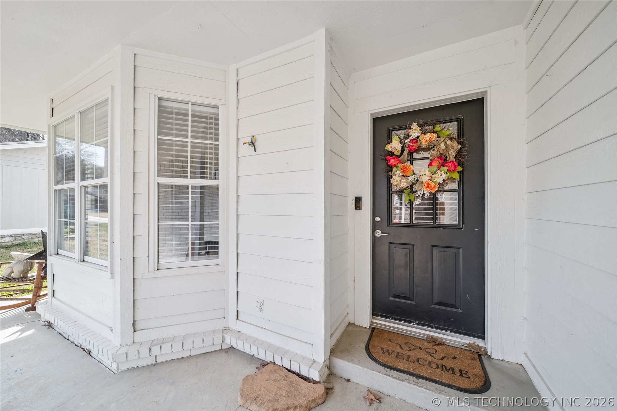 1490 Ash Hollow Street Property Photo 4