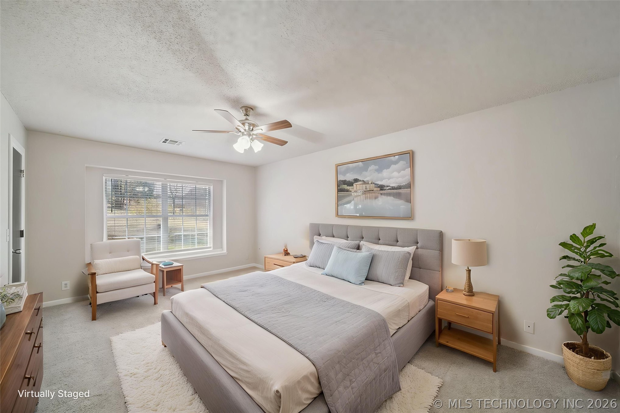 1490 Ash Hollow Street Property Photo 22
