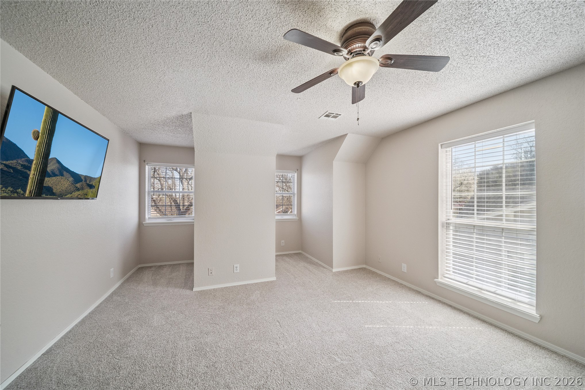 1490 Ash Hollow Street Property Photo 31
