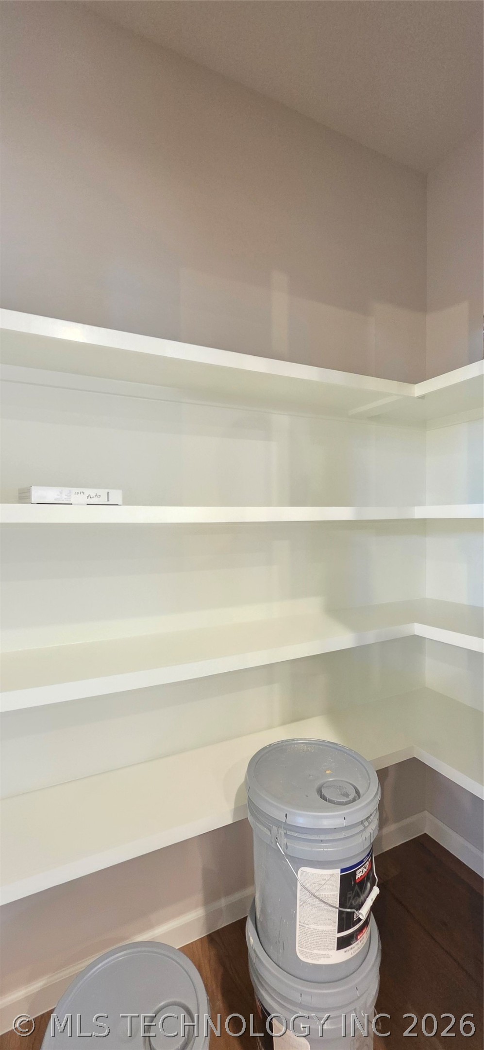 1014 E Delmar Place Property Photo 19