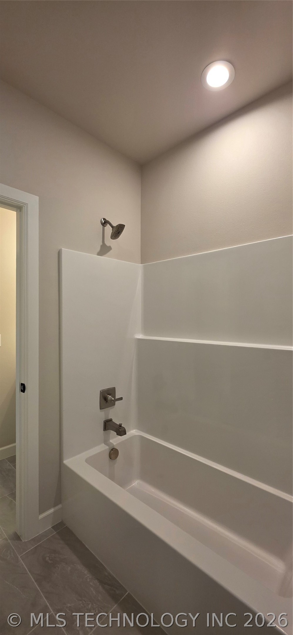 1014 E Delmar Place Property Photo 42