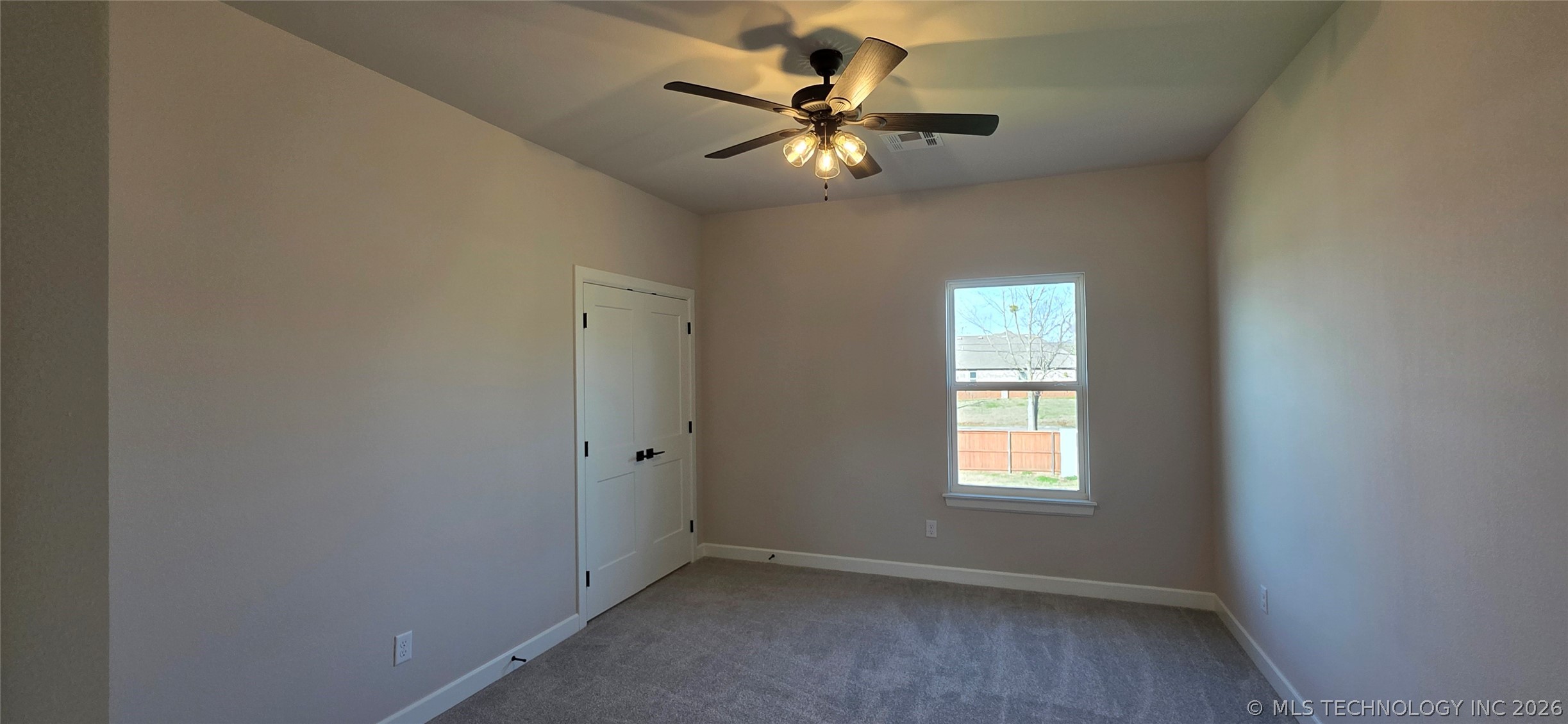 1014 E Delmar Place Property Photo 45