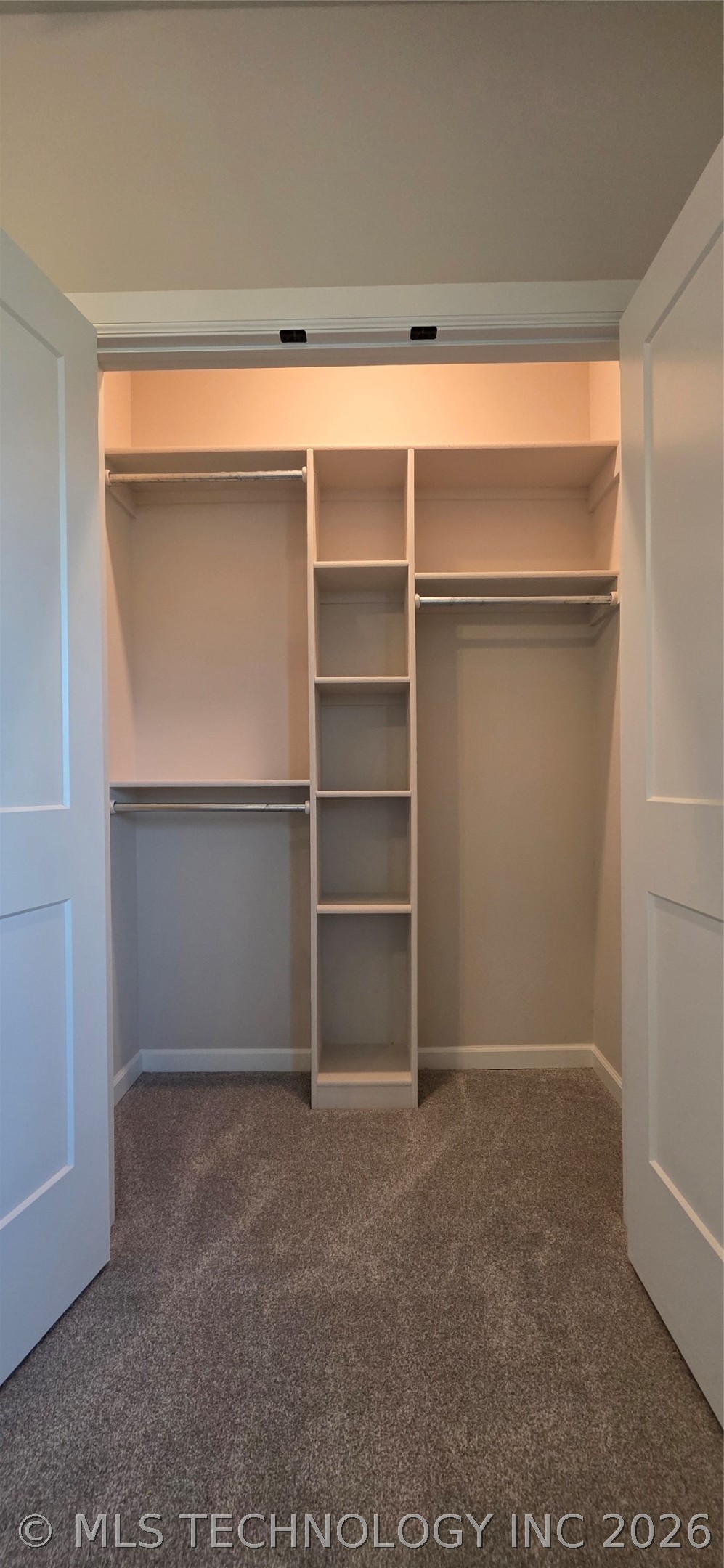1014 E Delmar Place Property Photo 47