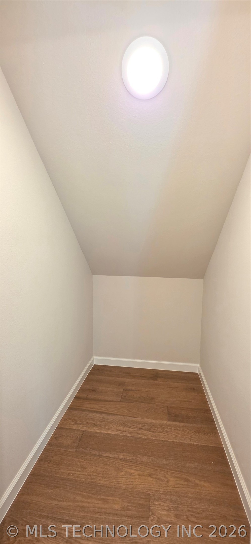 1014 E Delmar Place Property Photo 52
