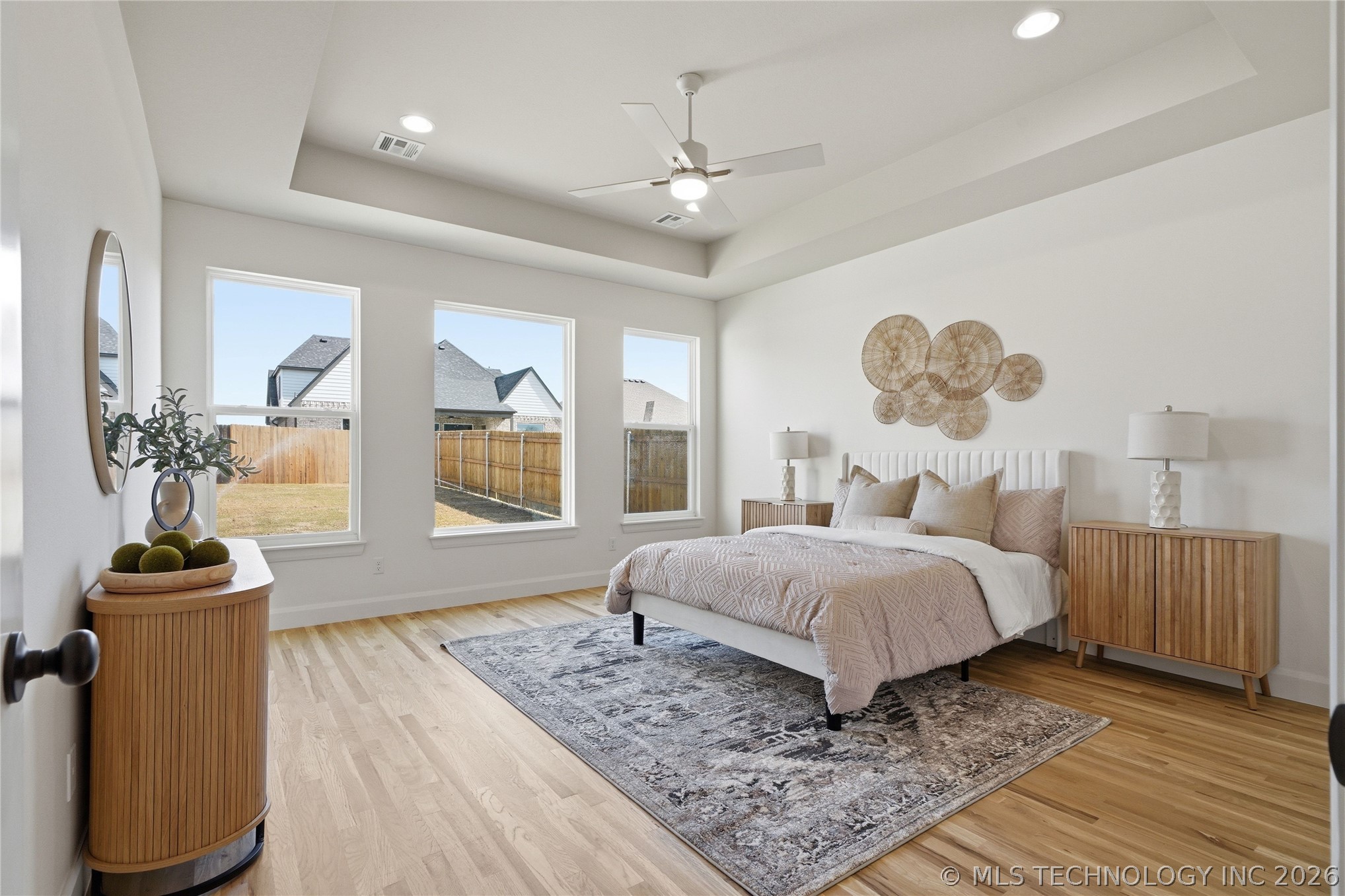13657 S 20th Place E Property Photo 16