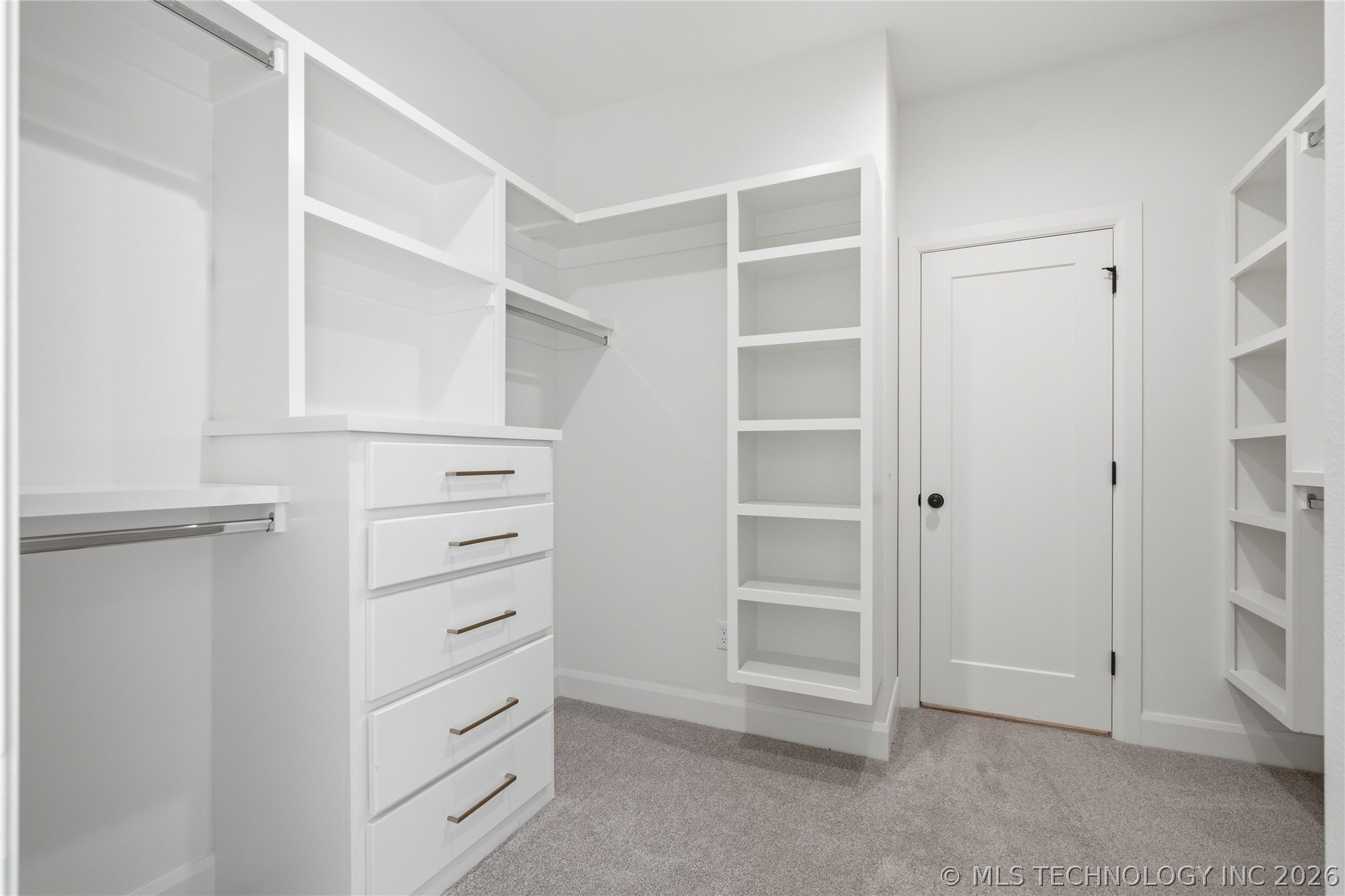 13657 S 20th Place E Property Photo 26