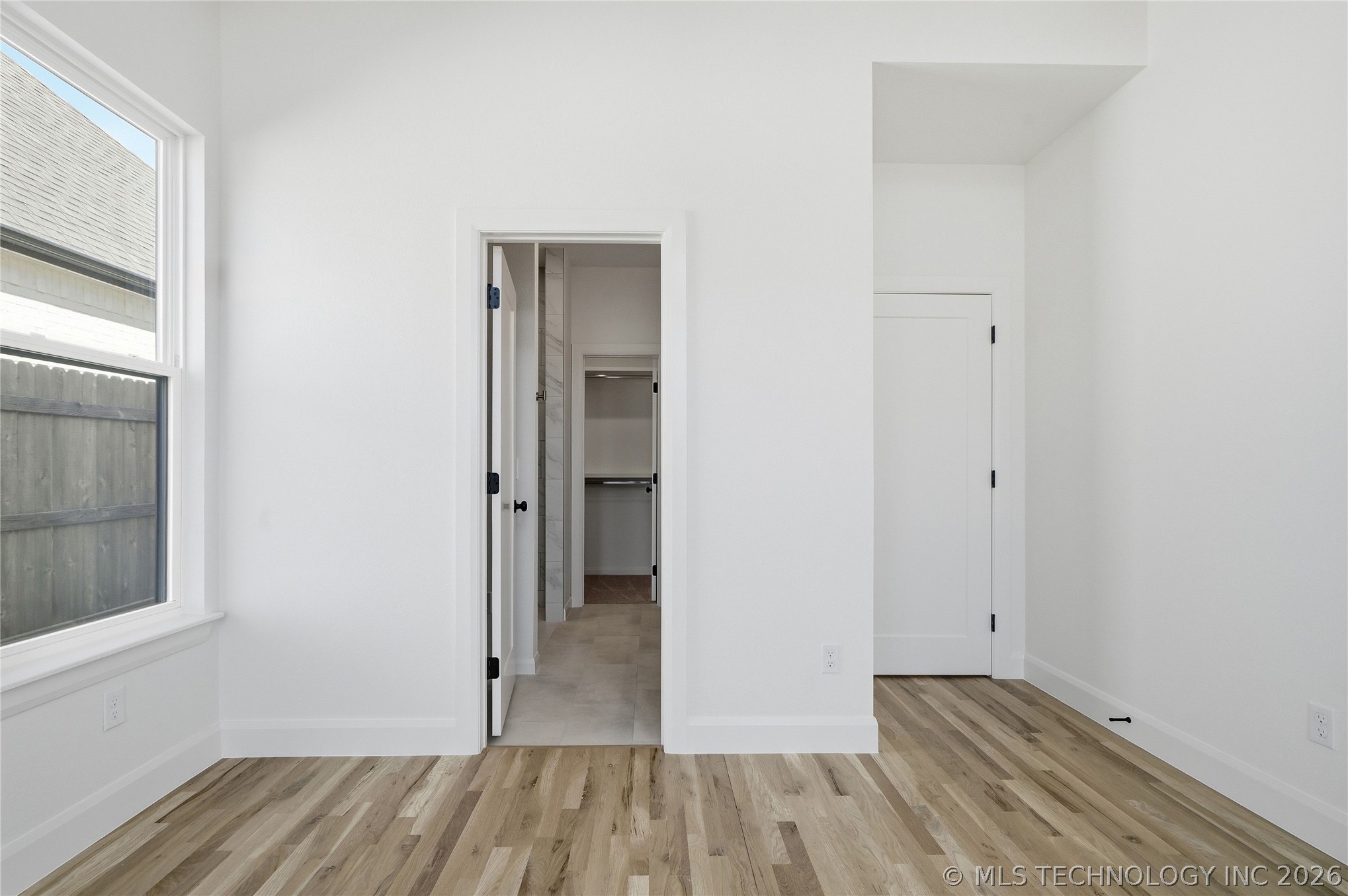 13657 S 20th Place E Property Photo 29