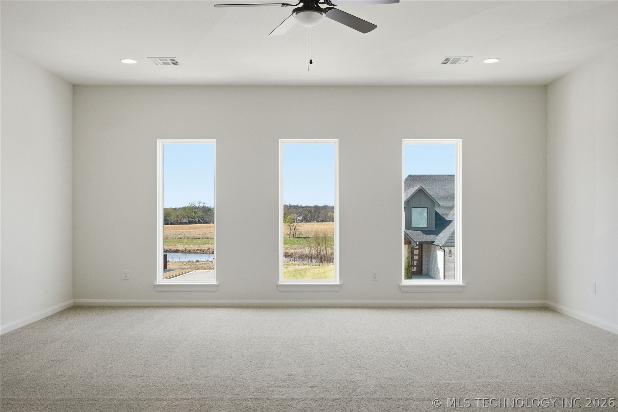 13657 S 20th Place E Property Photo 38