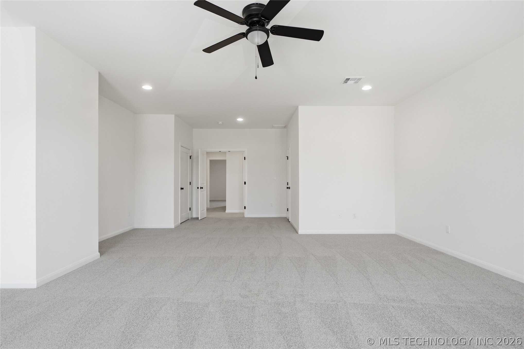 13657 S 20th Place E Property Photo 40