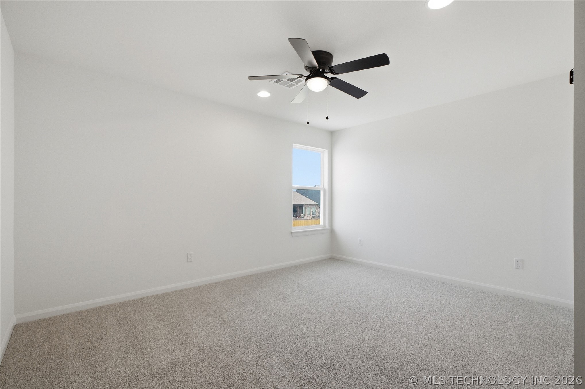 13657 S 20th Place E Property Photo 42