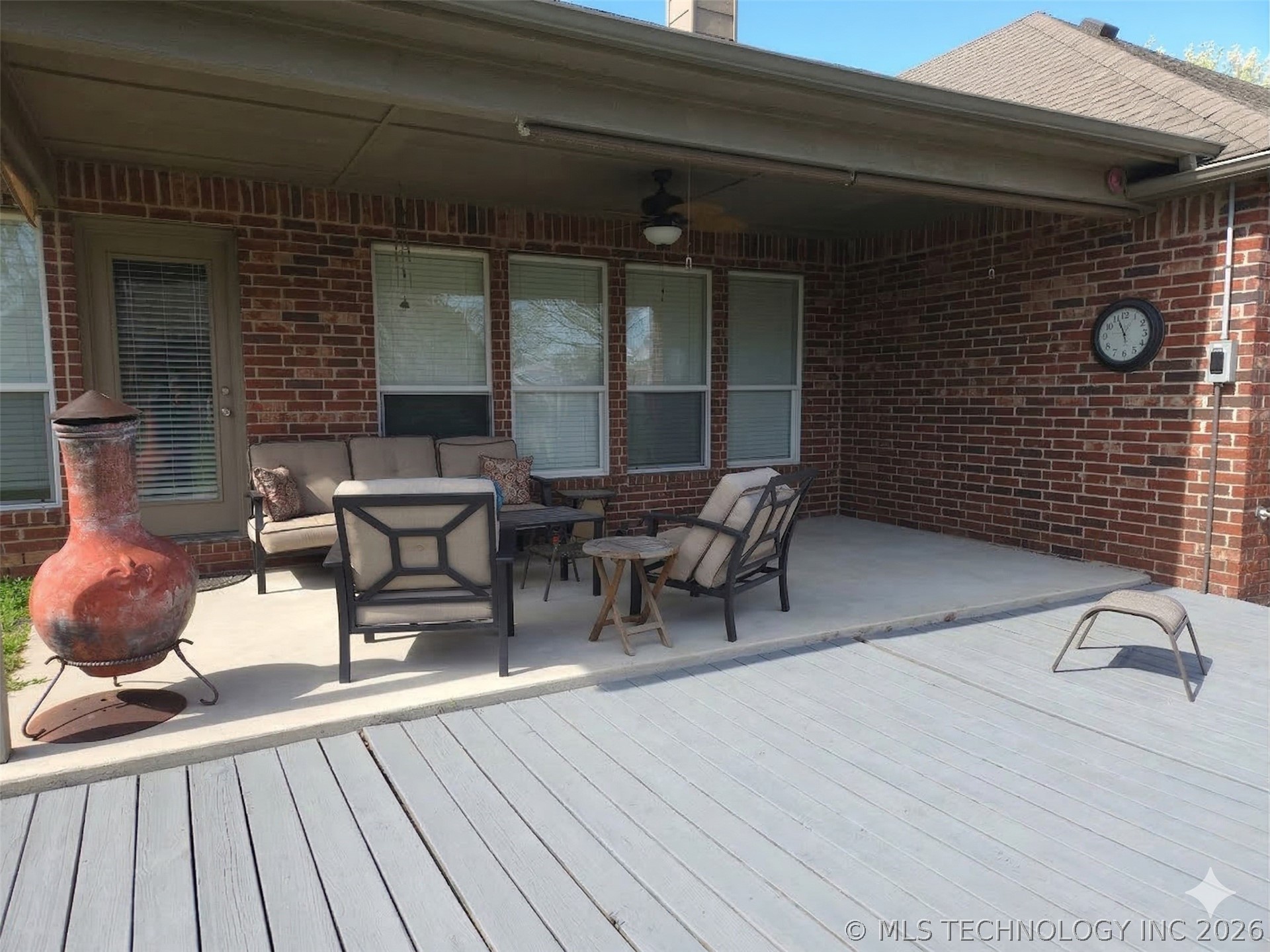 12325 Longhorn Circle Property Photo 5
