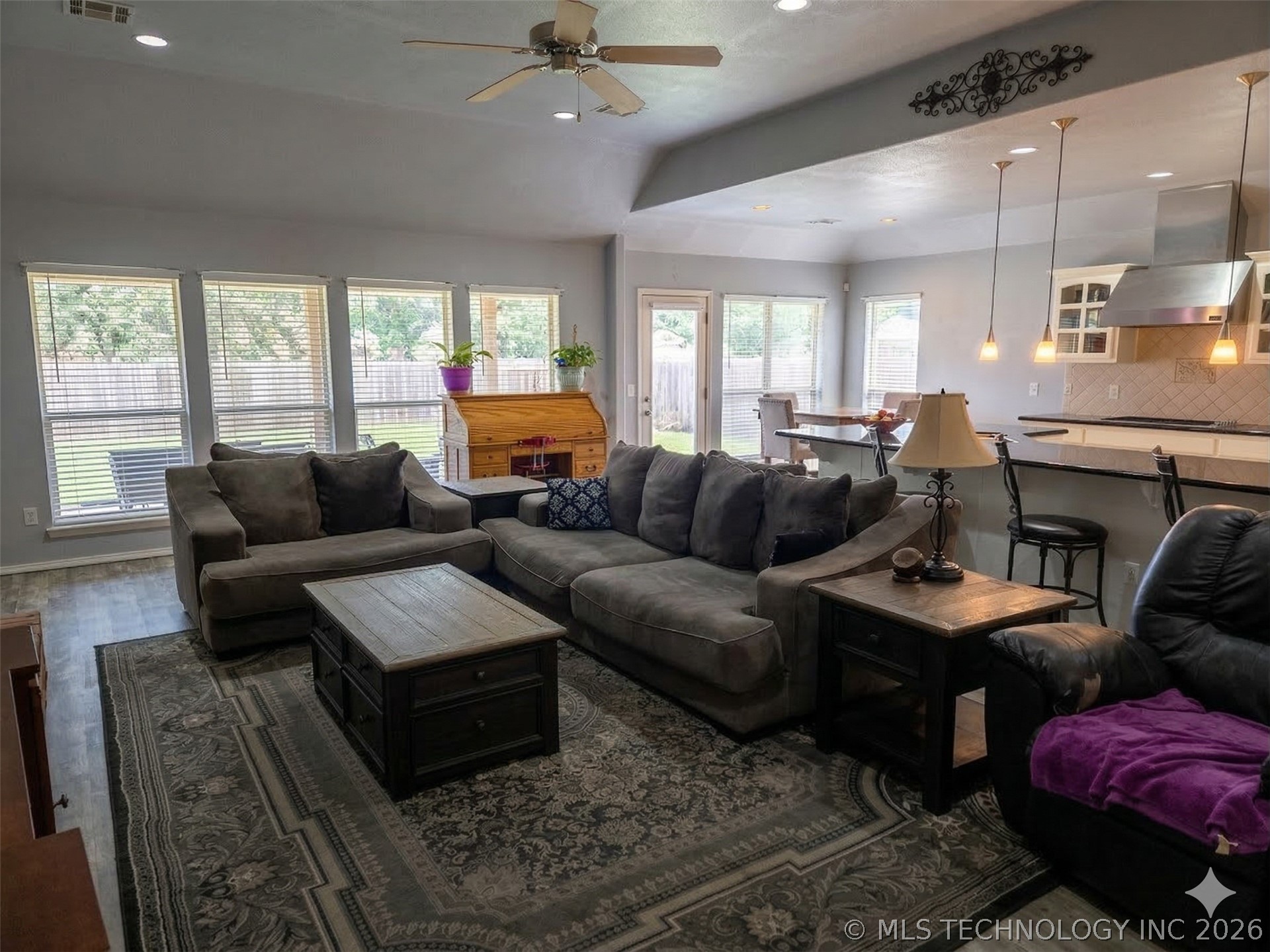 12325 Longhorn Circle Property Photo 7