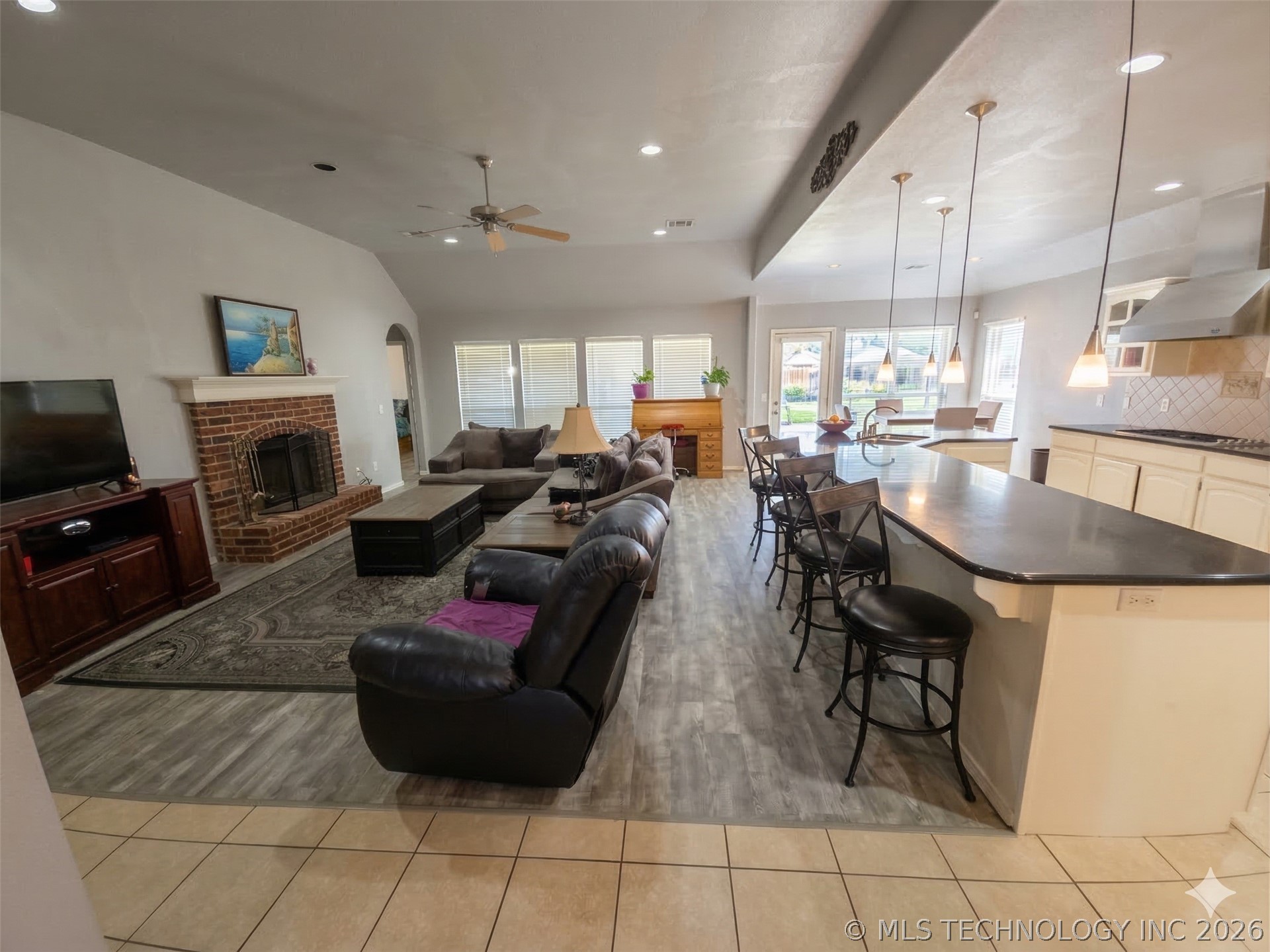 12325 Longhorn Circle Property Photo 8