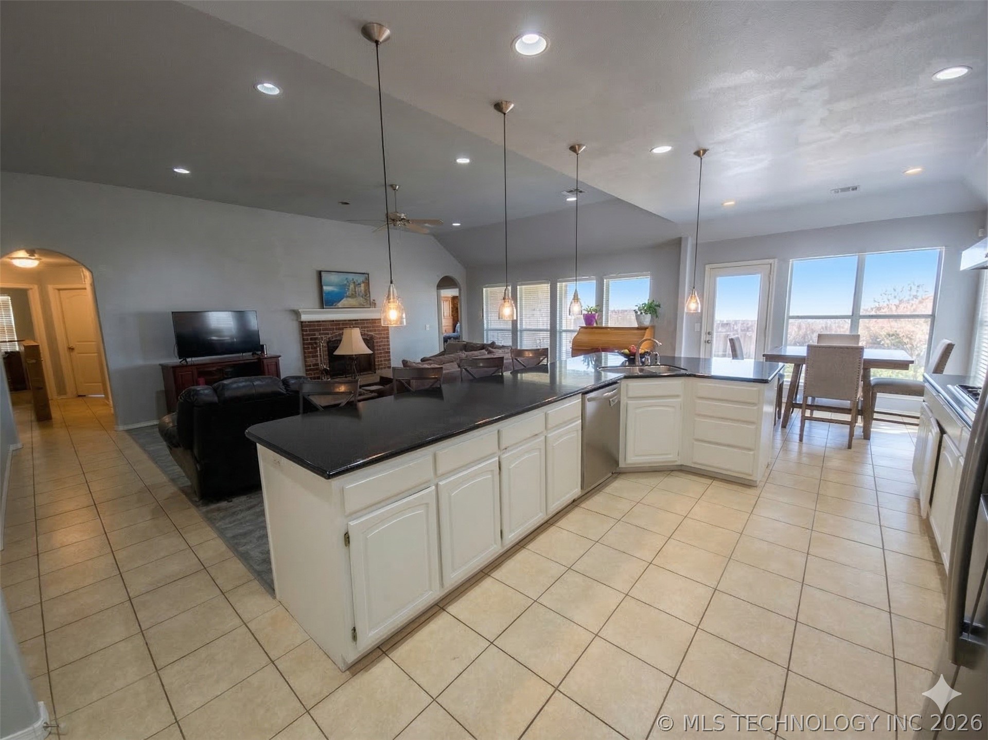 12325 Longhorn Circle Property Photo 12