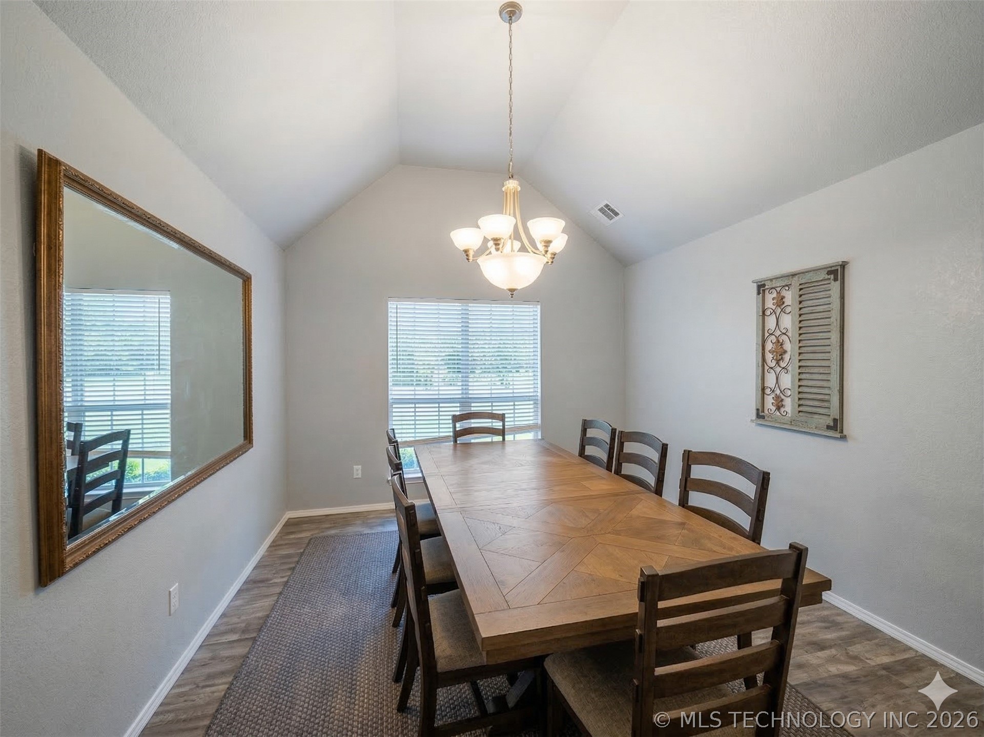 12325 Longhorn Circle Property Photo 15