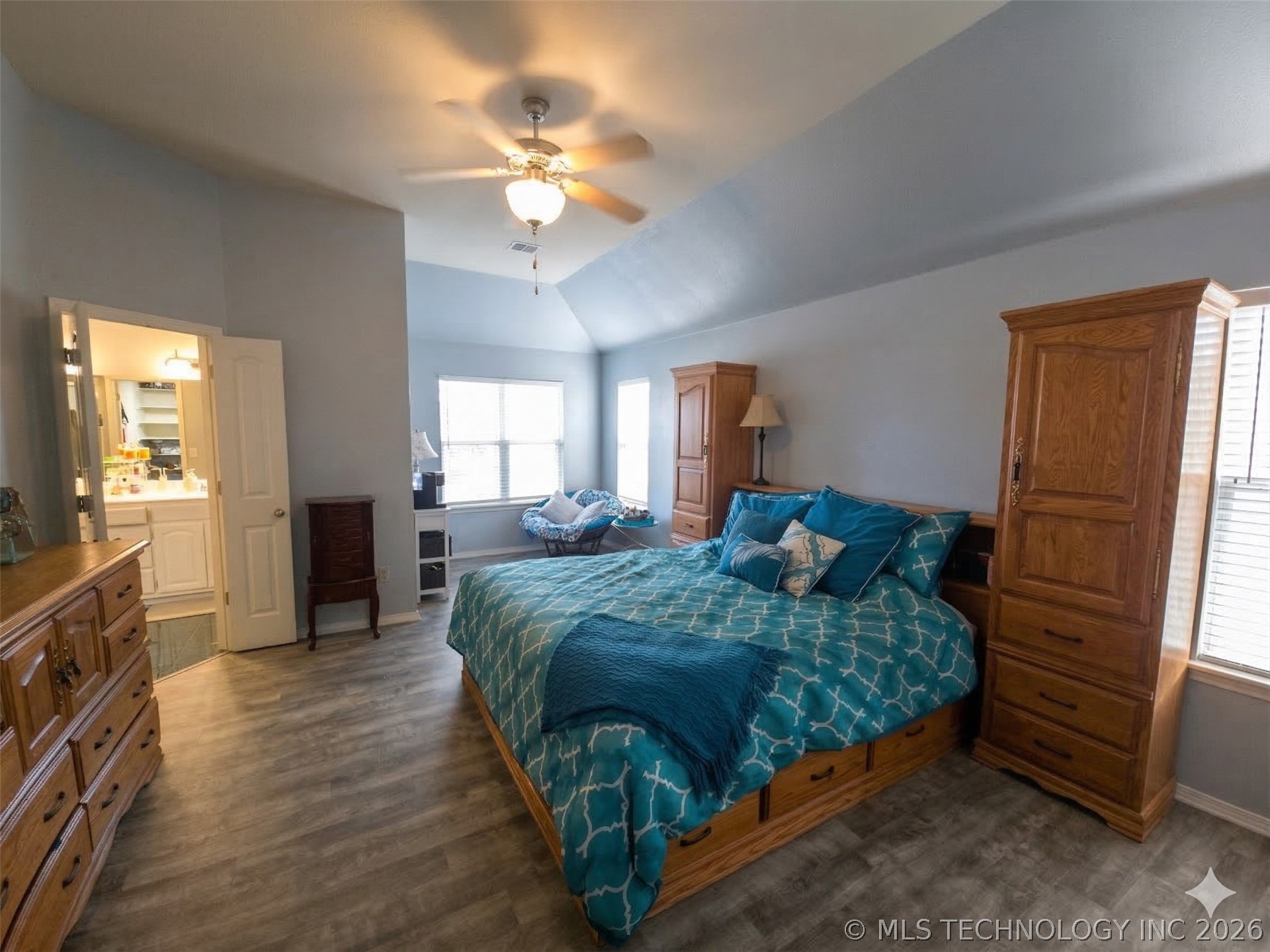 12325 Longhorn Circle Property Photo 17