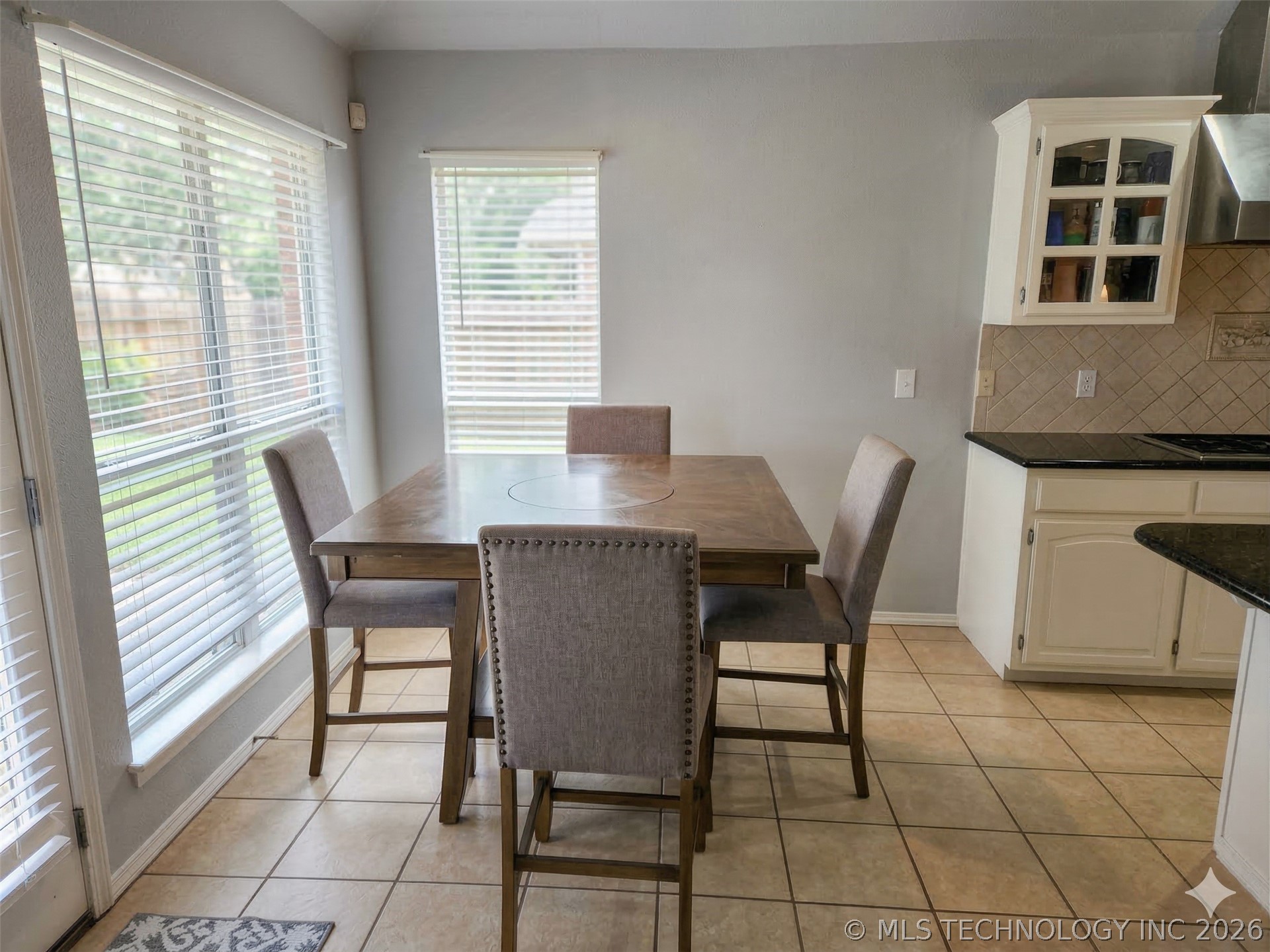 12325 Longhorn Circle Property Photo 23