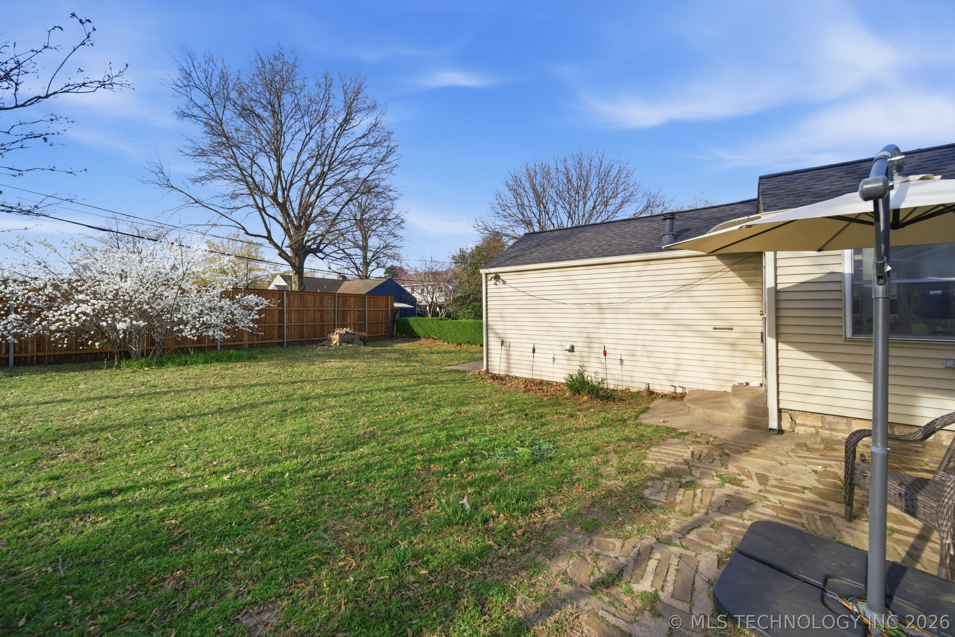 1242 E 31st Court Property Photo 23