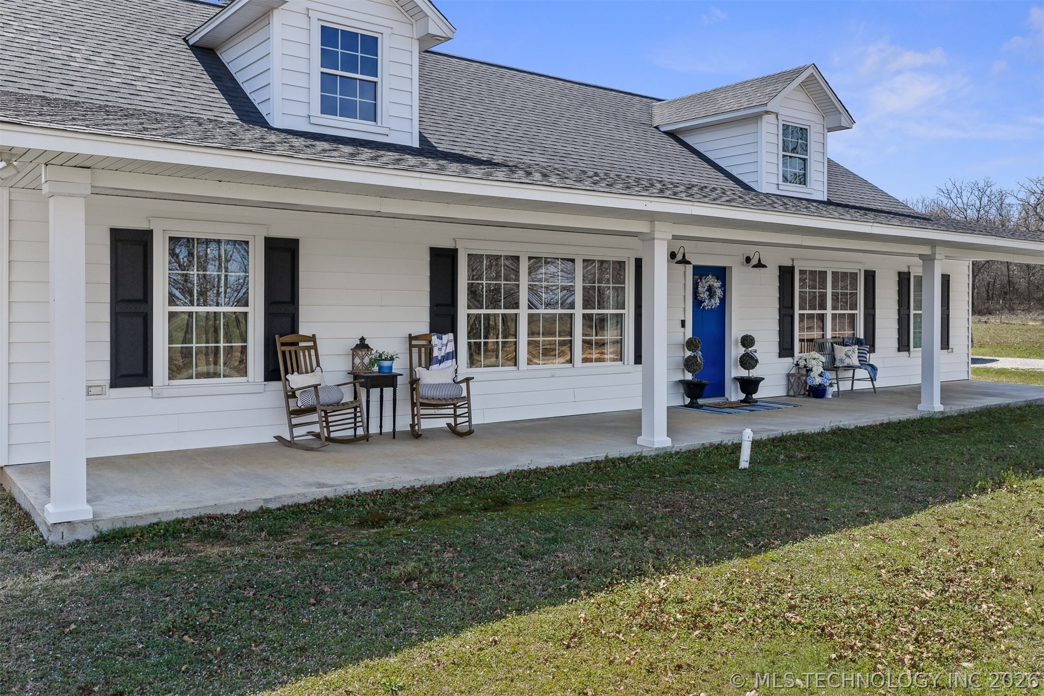 125 Enterprise Property Photo 2