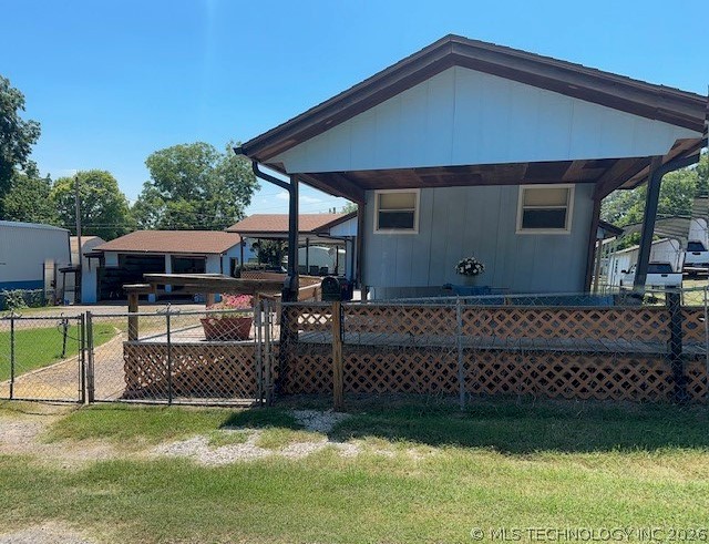 3923 E-z Street Property Photo 3