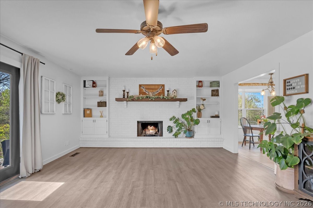 24920 Rosewood Drive Property Photo 6