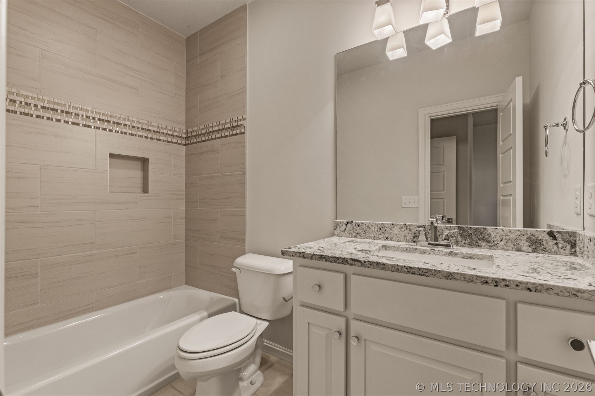 4008 W Union Street Property Photo 40