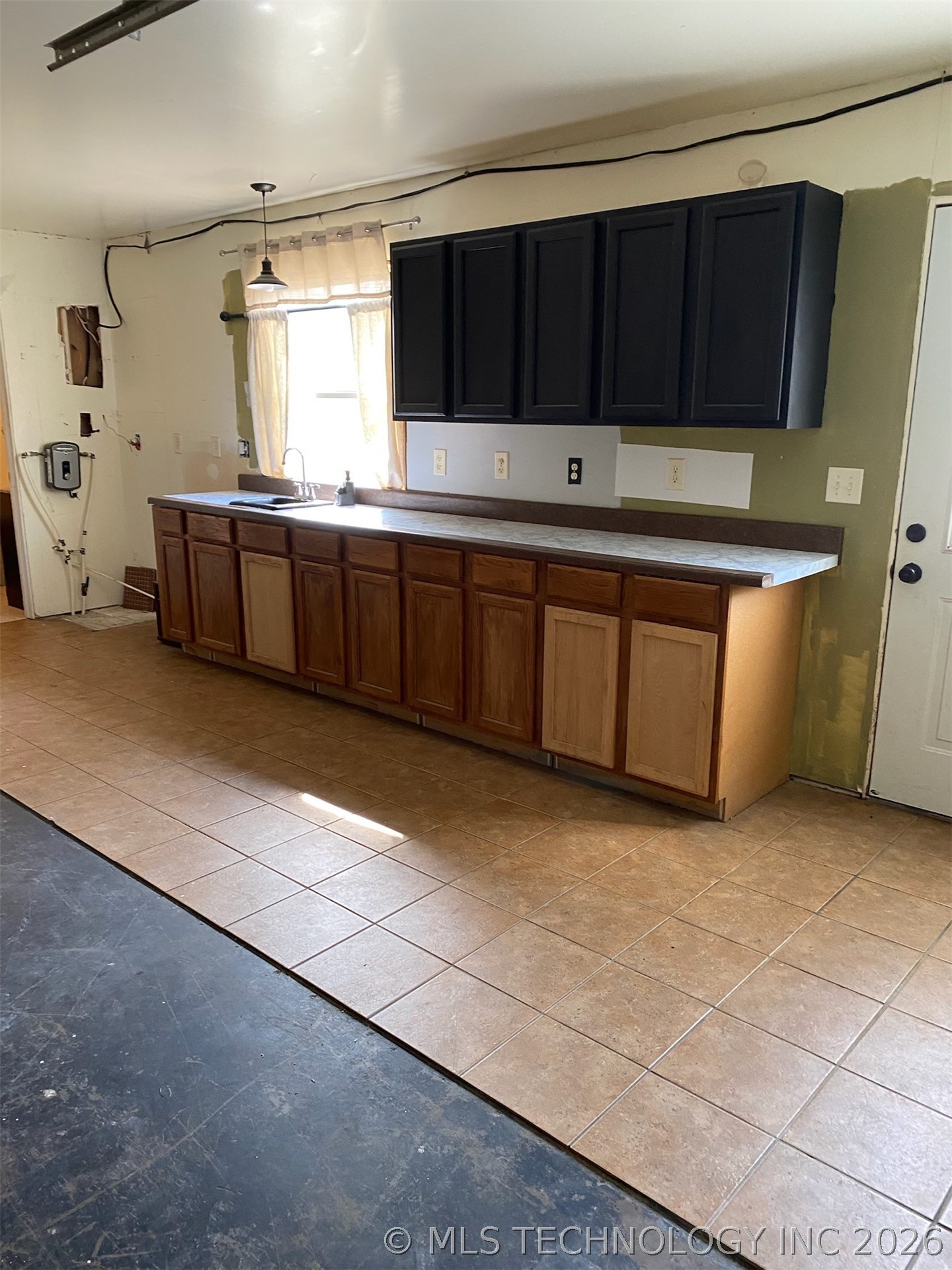 107 N Main Street Property Photo 2