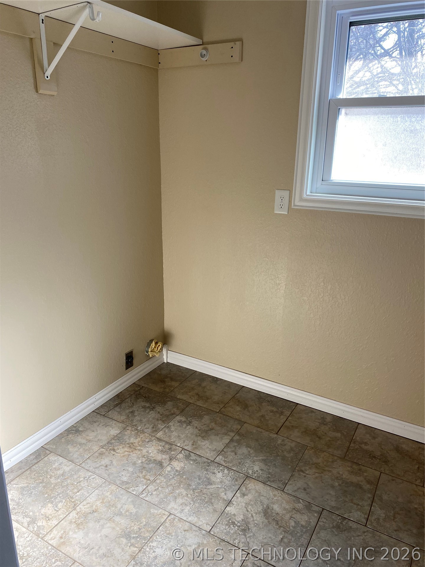 107 N Main Street Property Photo 9