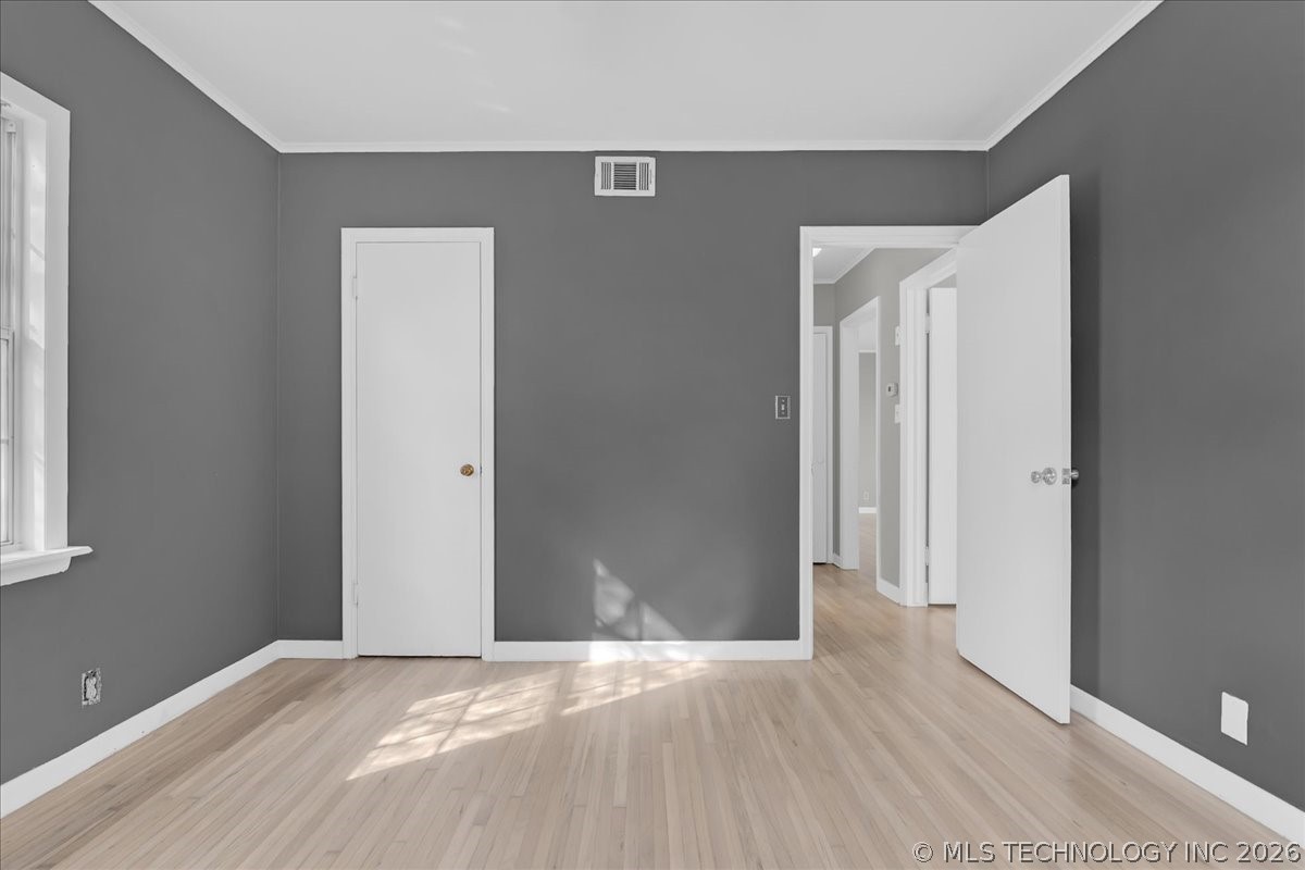 848 N 67th East Avenue Property Photo 15