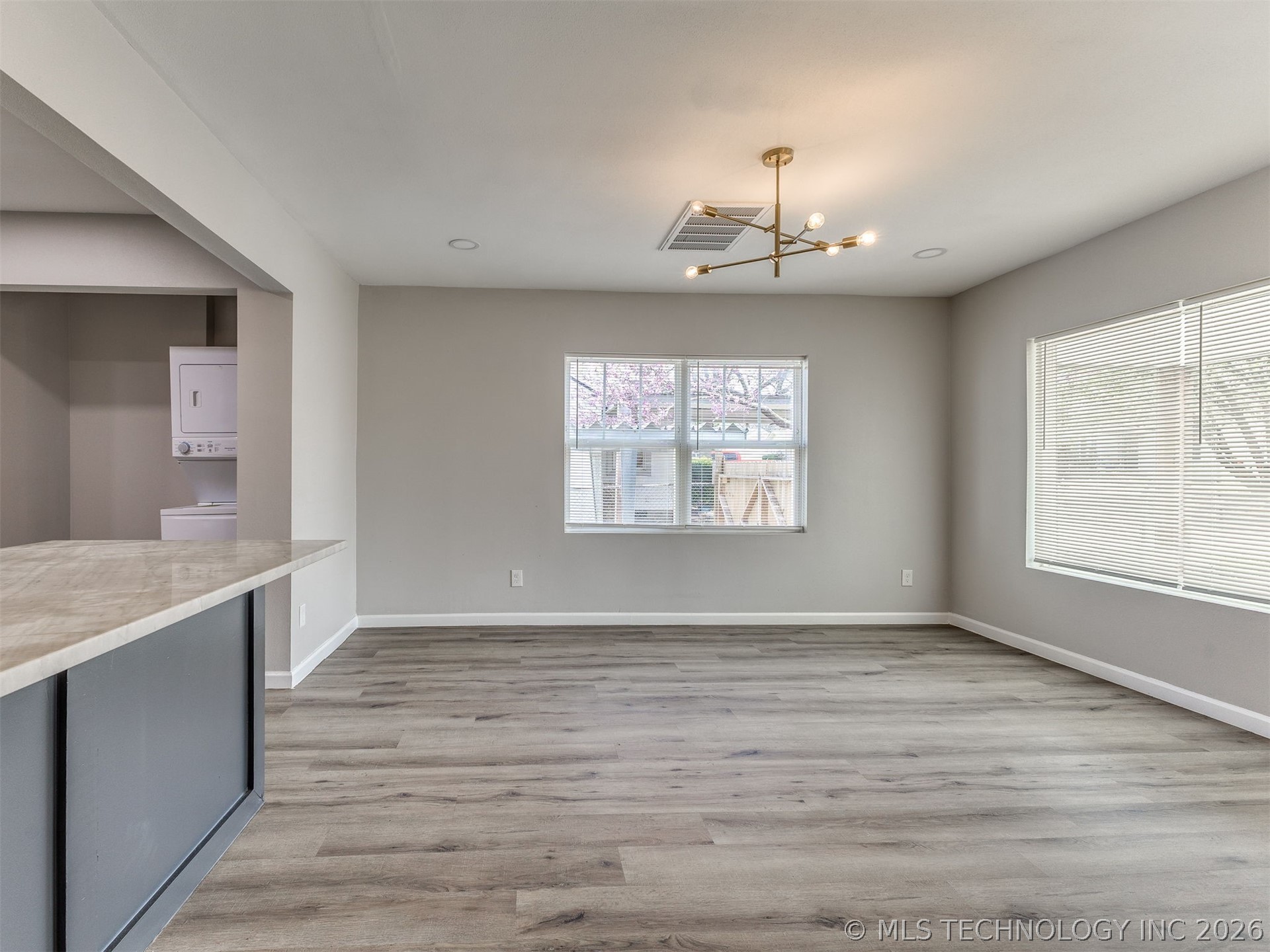 3911 E Admiral Court Property Photo 13