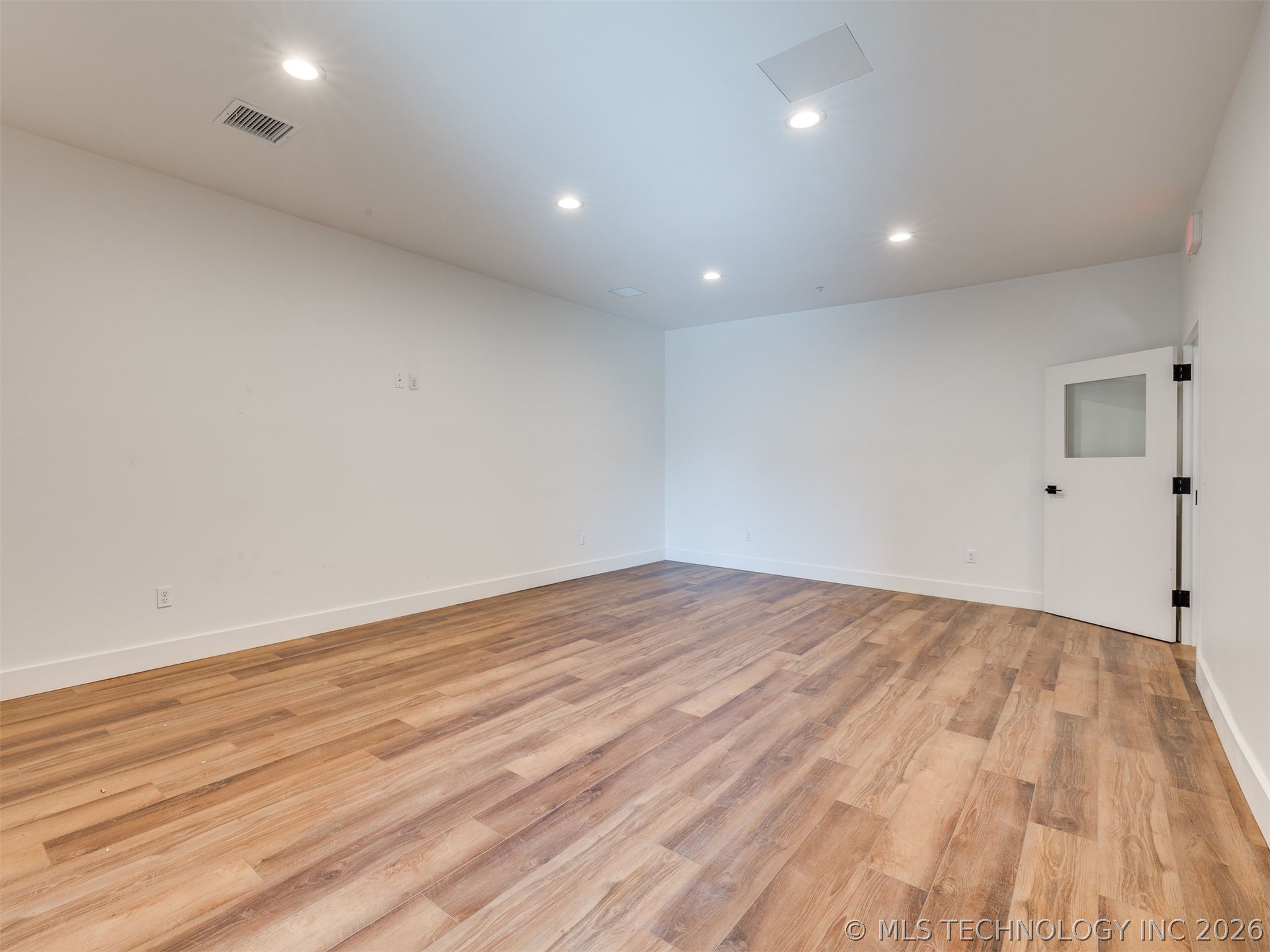 415 N Main Street Property Photo 45