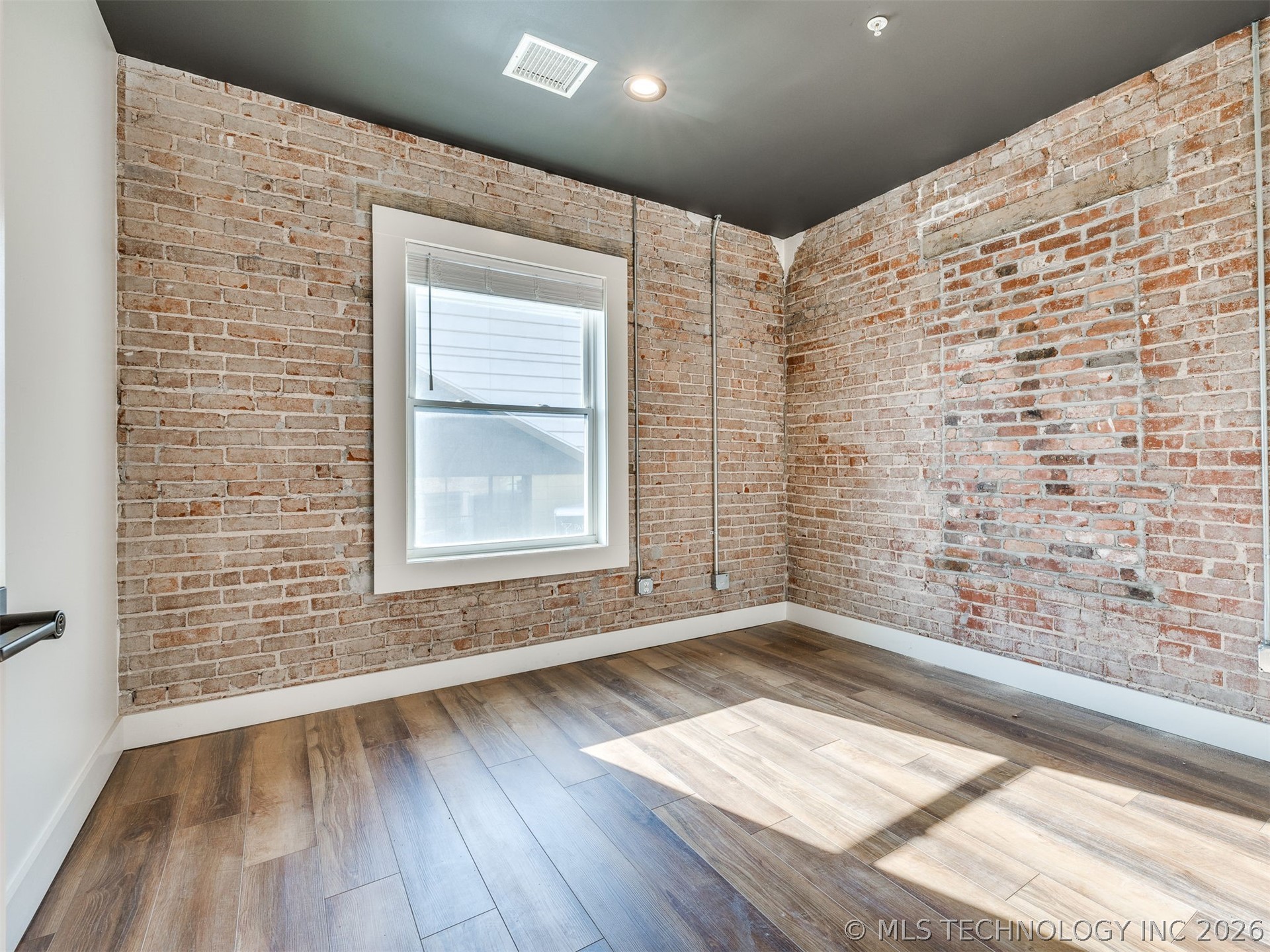 415 N Main Street Property Photo 50