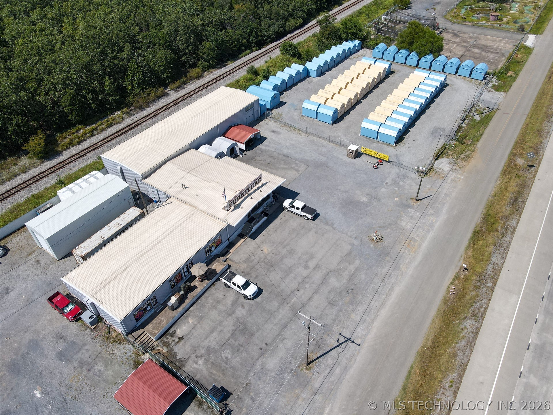 1631 S Us Hwy 69 Highway Property Photo 17