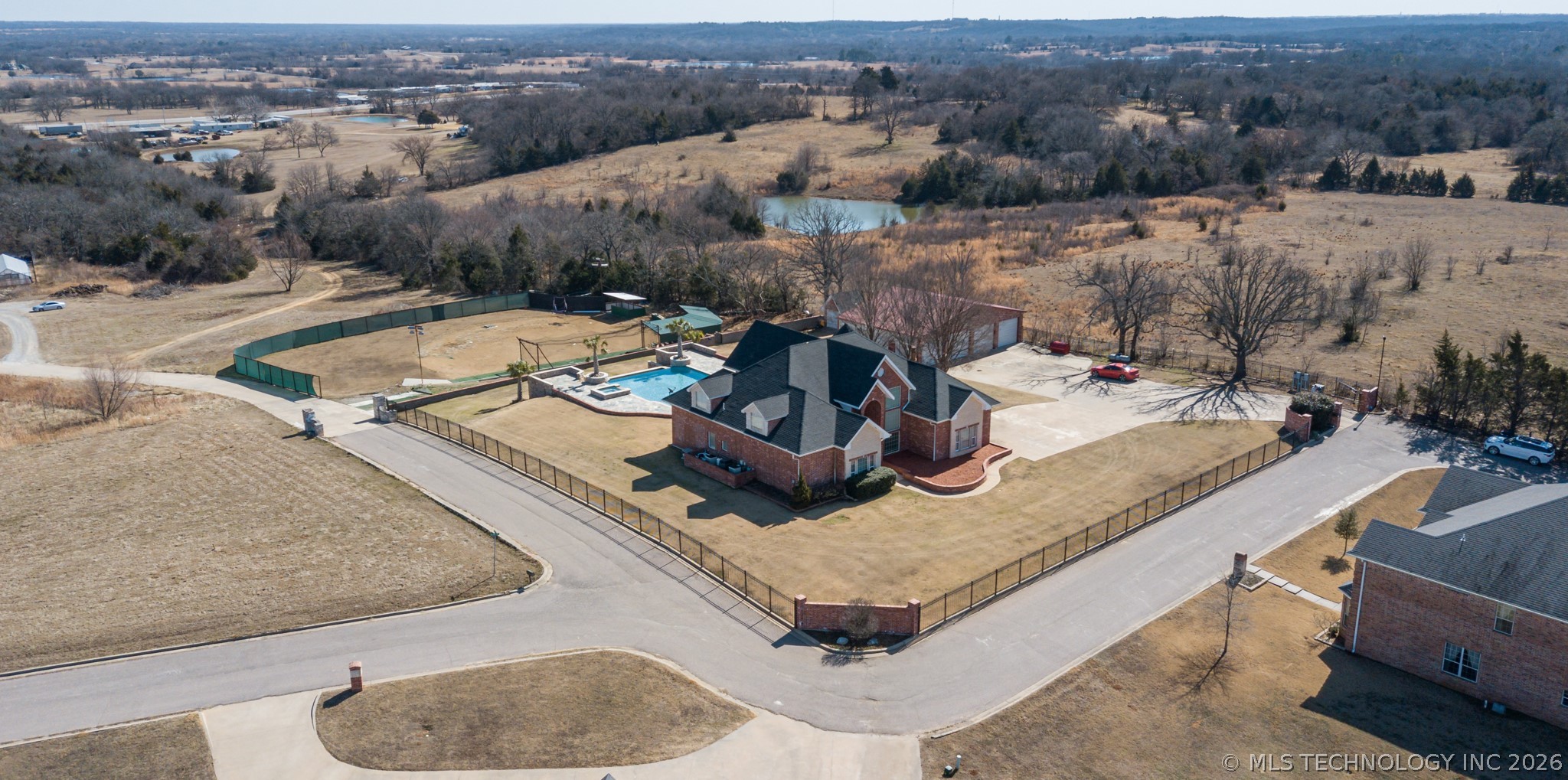 203 Hillcrest Heights Property Photo 1