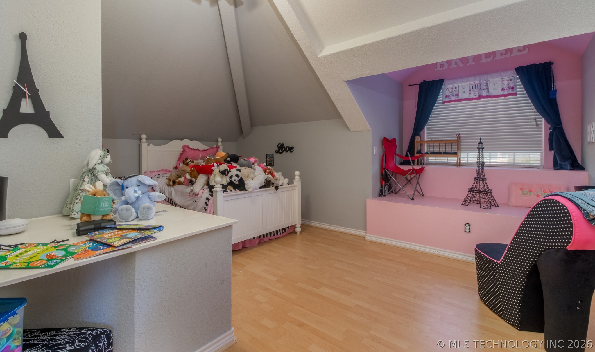 203 Hillcrest Heights Property Photo 25