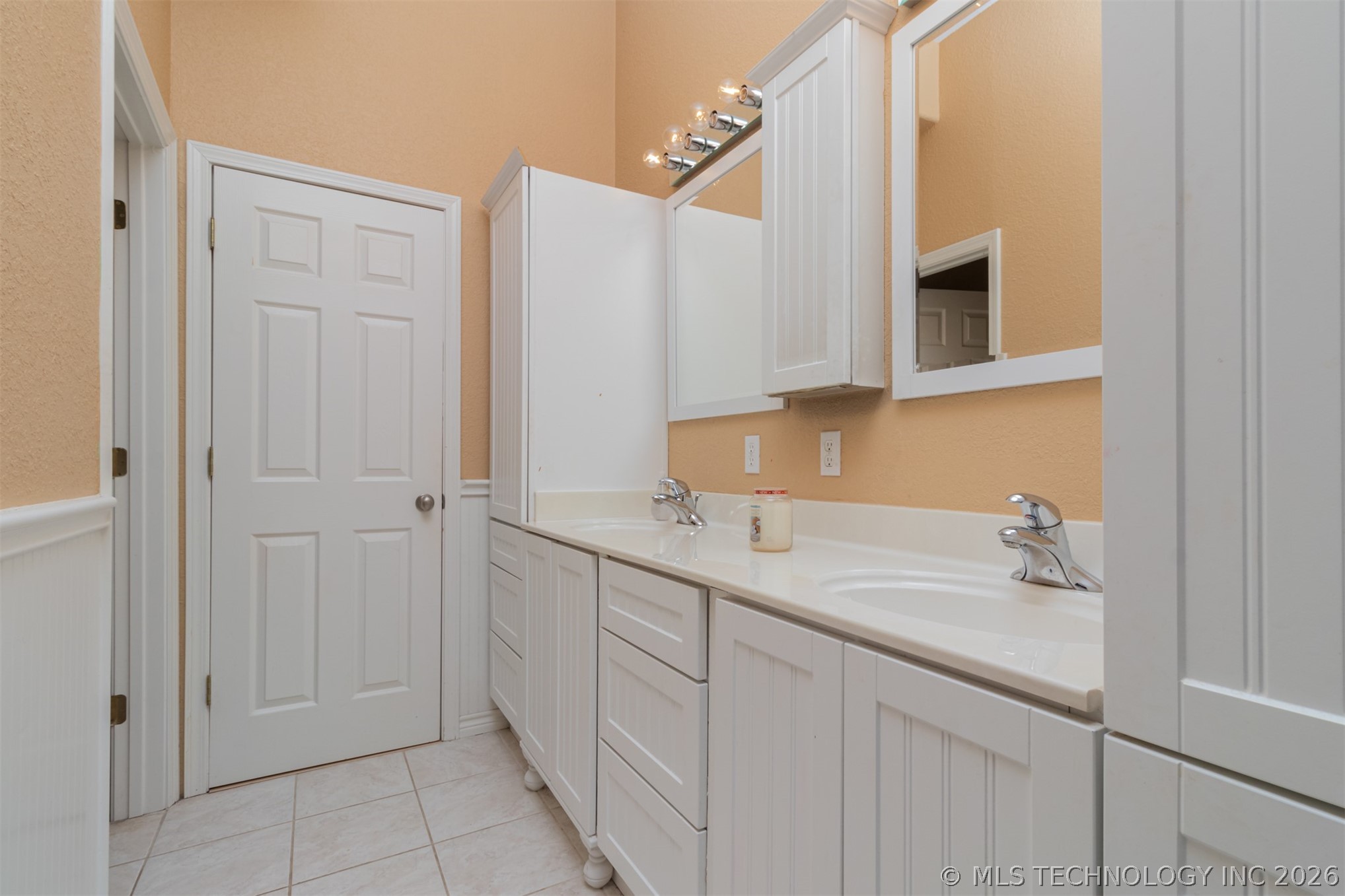 203 Hillcrest Heights Property Photo 29