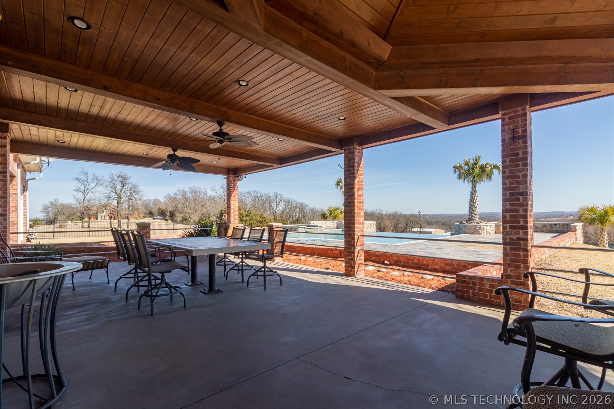 203 Hillcrest Heights Property Photo 32