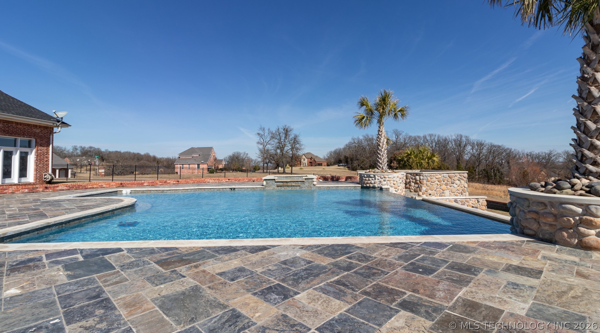 203 Hillcrest Heights Property Photo 35