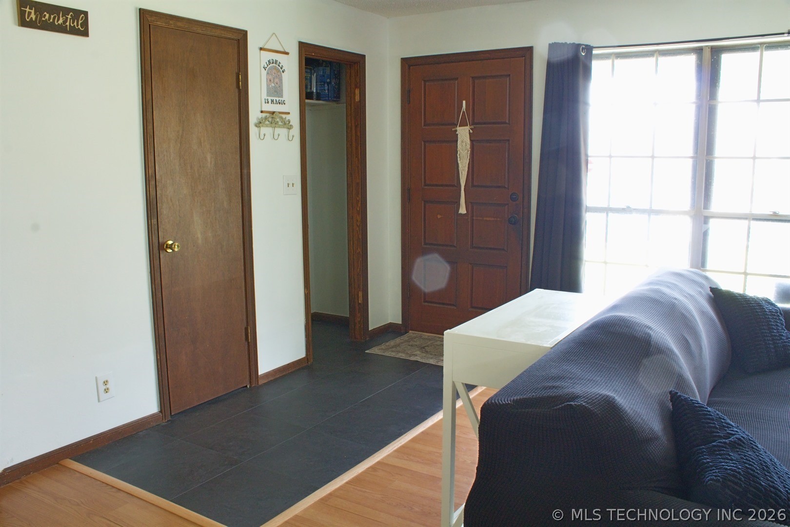 12386 W 81st Street S Property Photo 5