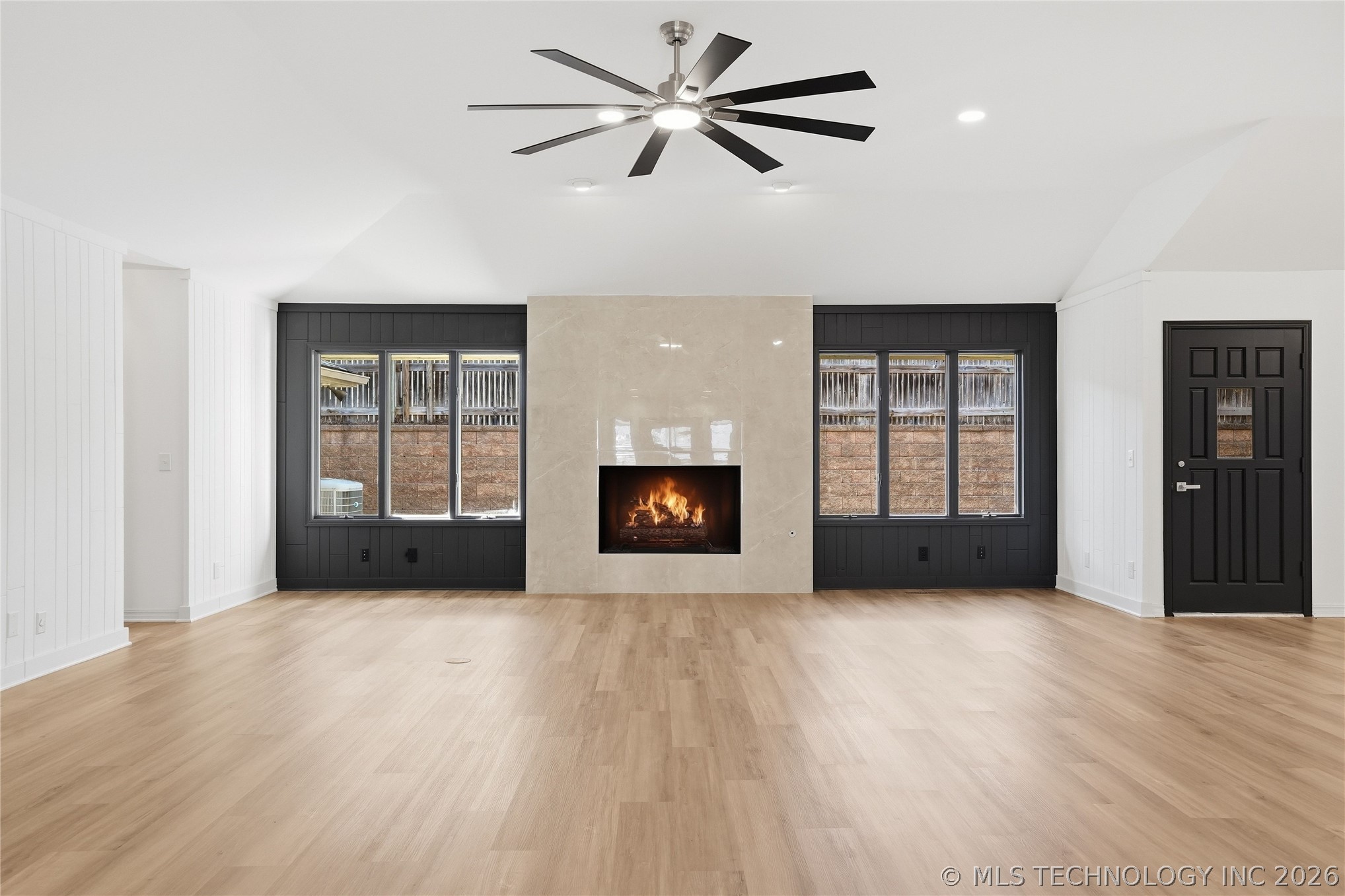2425 E 53rd Street Property Photo 5