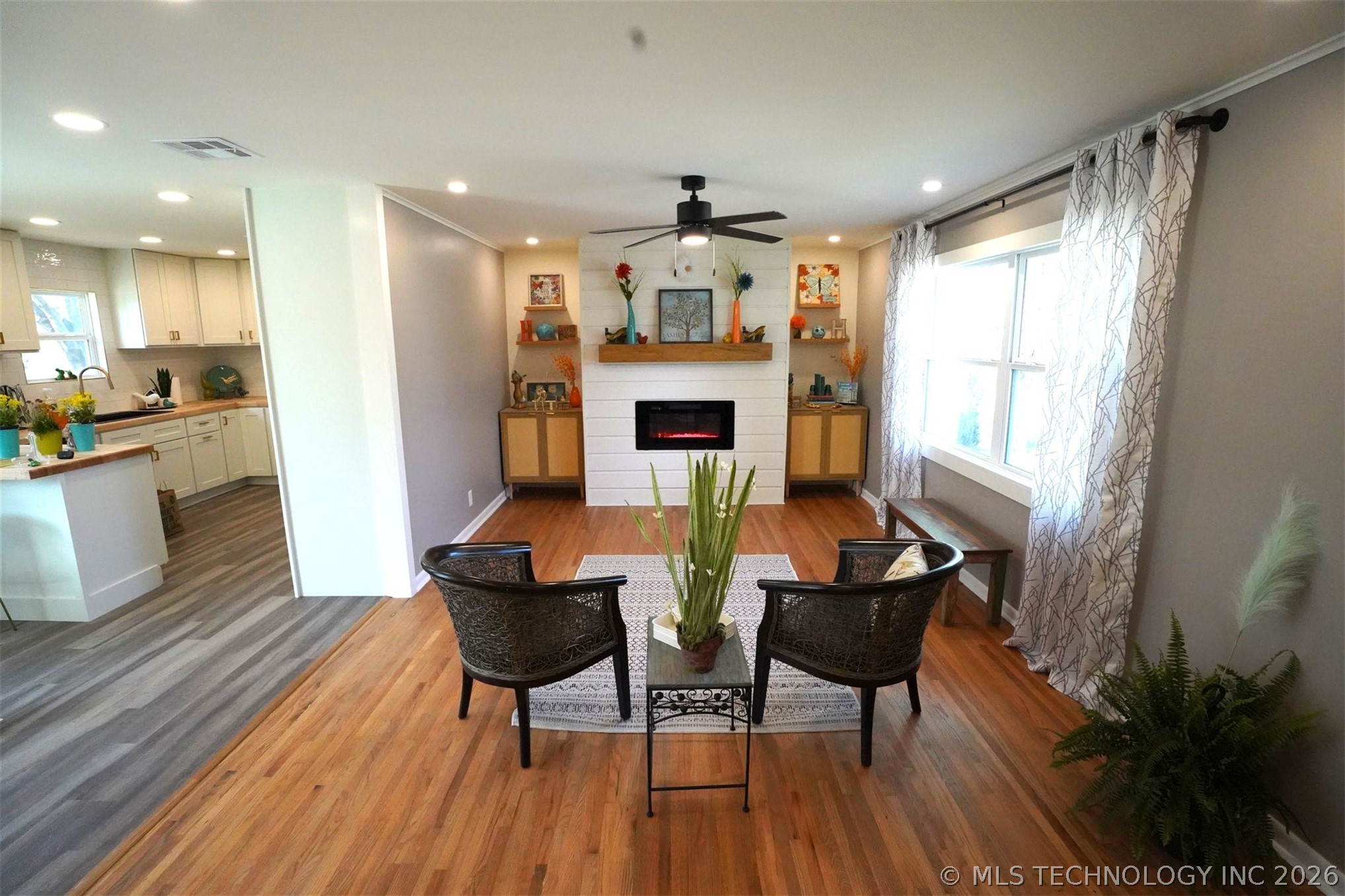 5302 S Saint Louis Avenue Property Photo 10