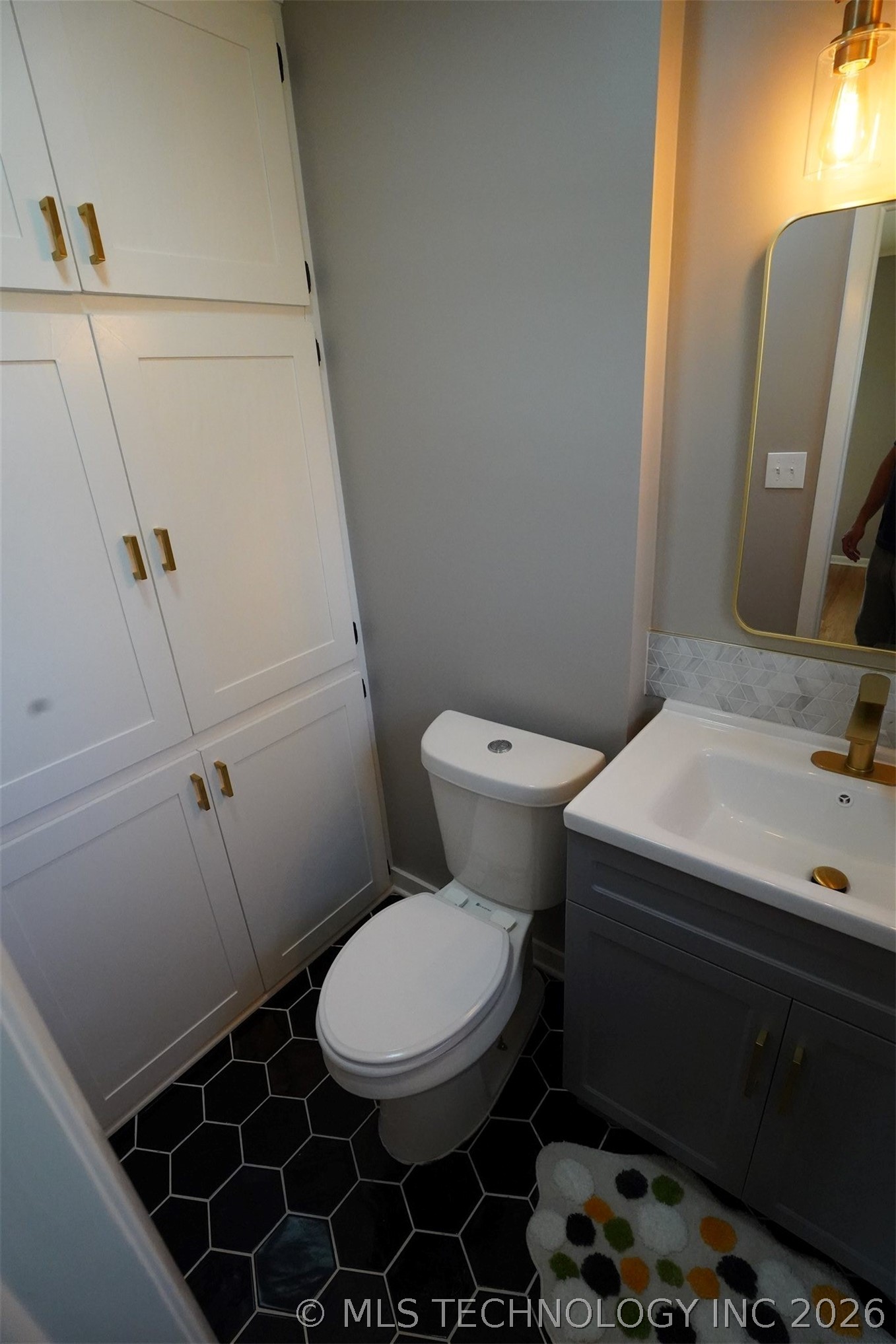 5302 S Saint Louis Avenue Property Photo 29